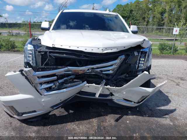1GYS3BKJ3GR205894 Cadillac Escalade Luxury Collection