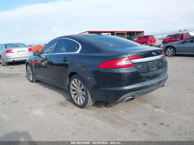 2009 JAGUAR XF SAJWA05B09HR06750 Photo 2