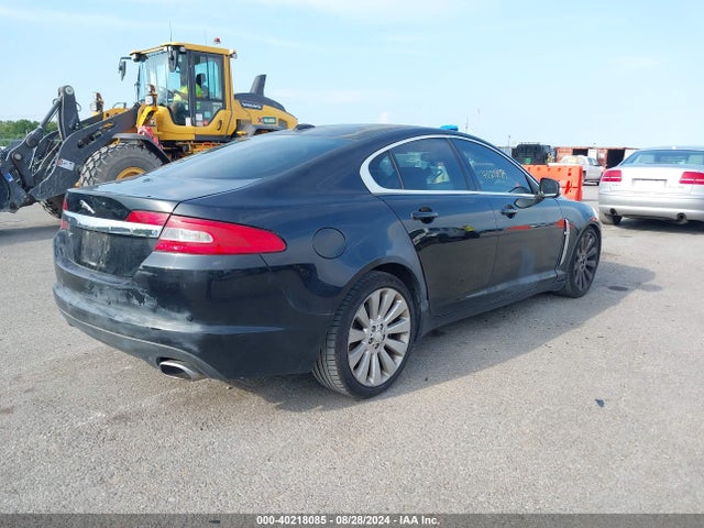 2009 JAGUAR XF SAJWA05B09HR06750 Photo 3