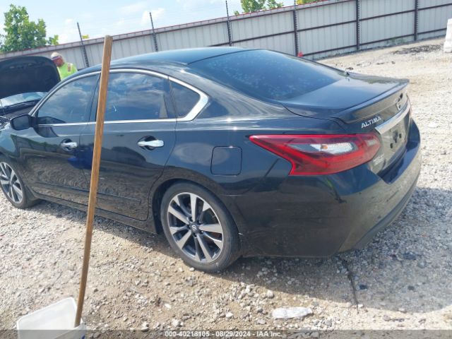 1N4AL3AP8HN345368 Nissan Altima 2.5 Sr
