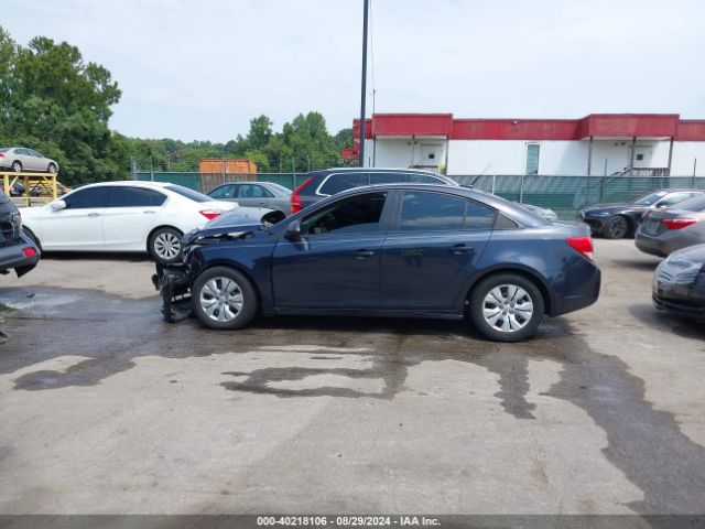 1G1PA5SG0E7233094 Chevrolet Cruze Ls Auto