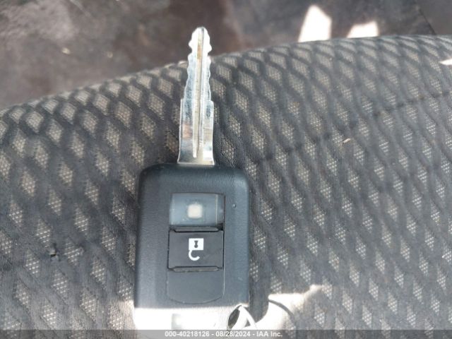 JA4AD2A34HZ057848 Mitsubishi Outlander Es