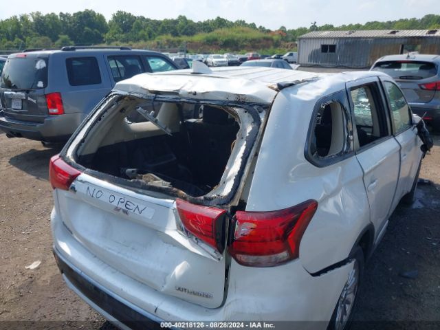 JA4AD2A34HZ057848 Mitsubishi Outlander Es