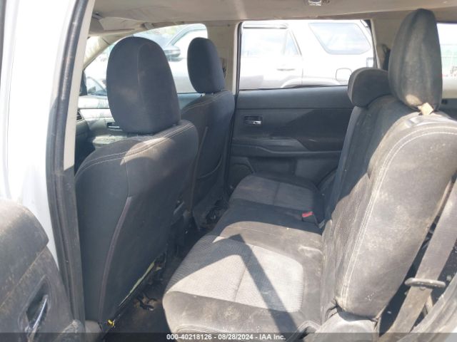 JA4AD2A34HZ057848 Mitsubishi Outlander Es
