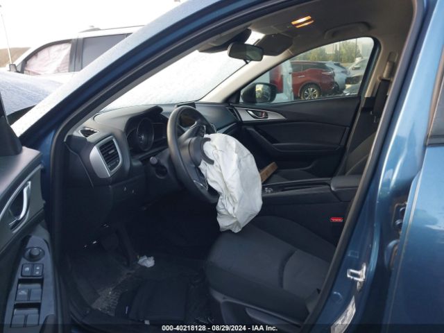 3MZBN1U73JM216184 Mazda Mazda3 Sport