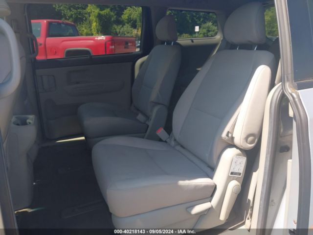 KNDMB5C14G6197226 KIA SEDONA LX
