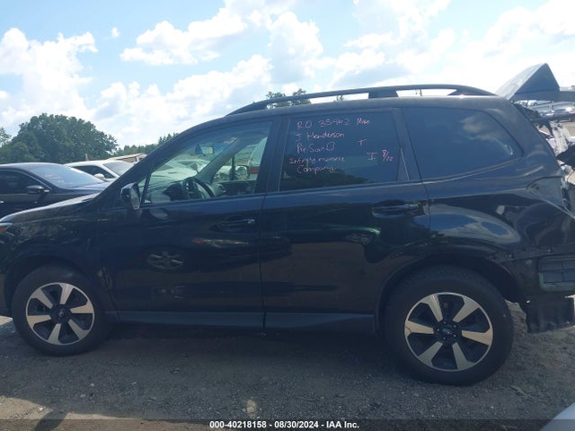 Subaru Forester 2.5i Premium 2017 JF2SJAGC7HH495887 Image 14
