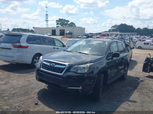 Subaru Forester 2.5i Premium 2017 JF2SJAGC7HH495887 Image 2