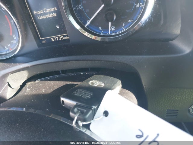 Toyota COROLLA SE 2017 5YFBURHE9HP631591 Image 11