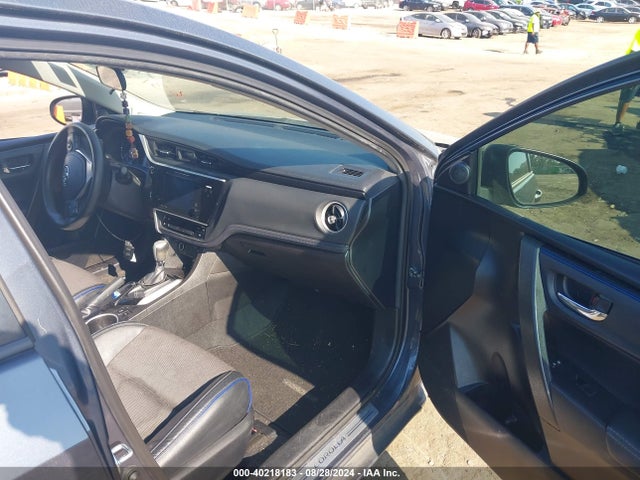 Toyota COROLLA SE 2017 5YFBURHE9HP631591 Image 5