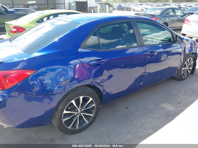 Toyota COROLLA SE 2017 5YFBURHE4HP607621 Image 18