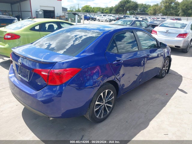 Toyota COROLLA SE 2017 5YFBURHE4HP607621 Image 4