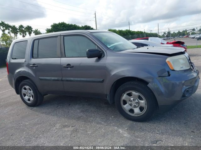 5FNYF3H20FB021658 Honda PILOT LX