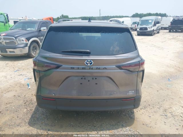 5TDYRKEC4RS204737 Toyota SIENNA XLE