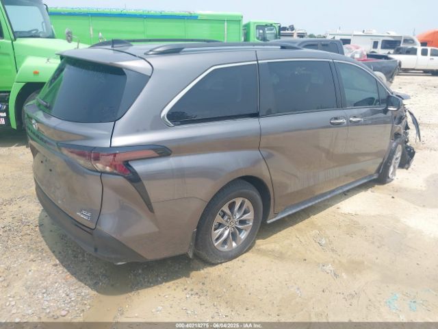 5TDYRKEC4RS204737 Toyota SIENNA XLE