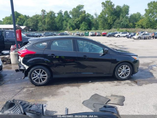 1FADP3K27JL275772 Ford FOCUS SE