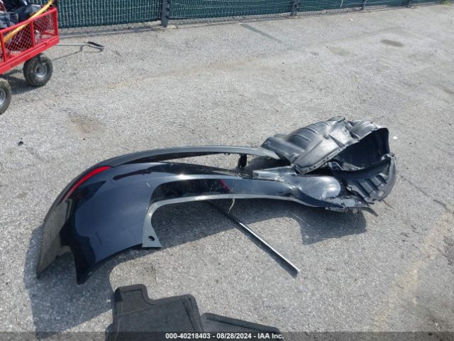 1FADP3K27JL275772 Ford FOCUS SE