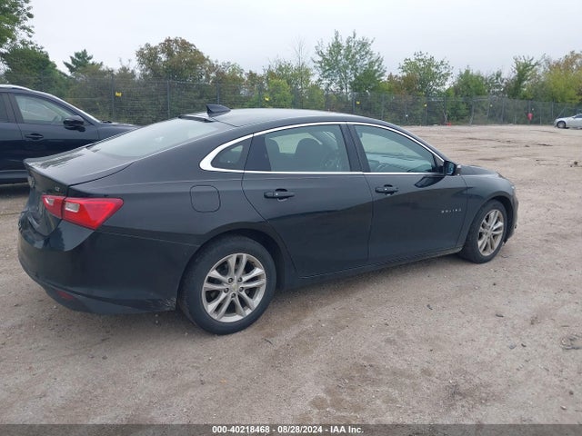 1G1ZD5ST7JF121437 Chevrolet MALIBU LT
