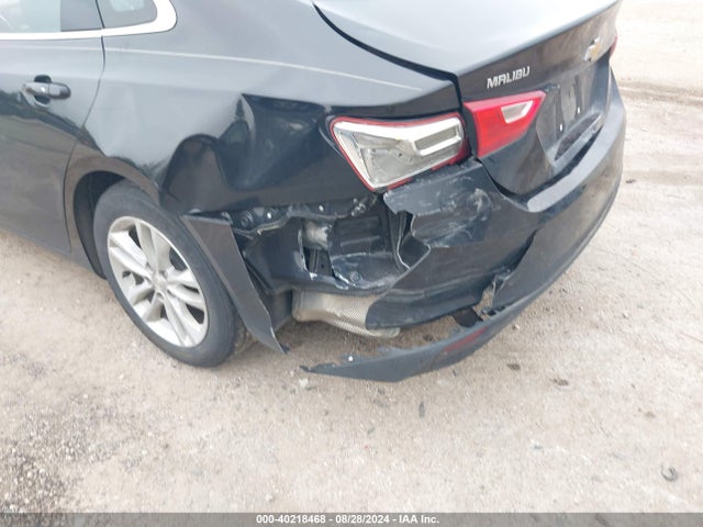 1G1ZD5ST7JF121437 Chevrolet MALIBU LT