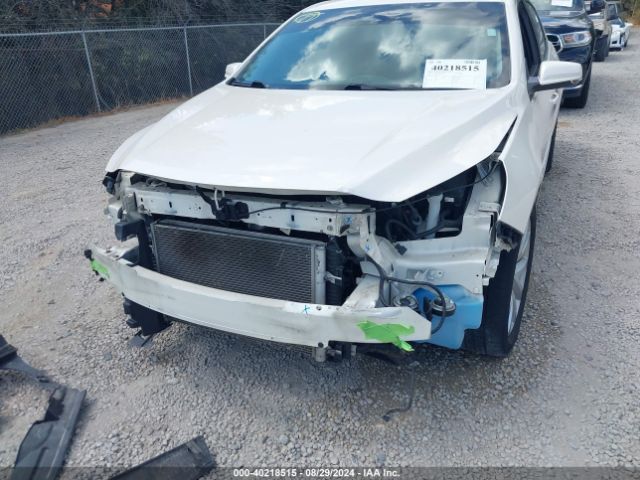 1G11E5SL1EF165692 Chevrolet MALIBU 2LT