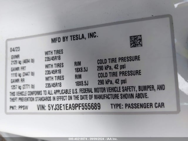 2023 TESLA MODEL 3 5YJ3E1EA9PF555689 Photo 8