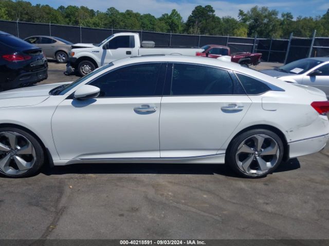 1HGCV1F93JA189119 Honda Accord Touring