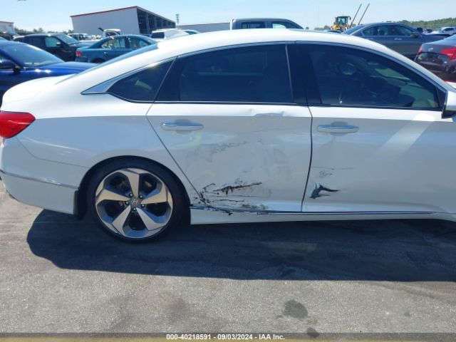 1HGCV1F93JA189119 Honda Accord Touring