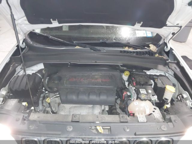 ZACCJBBT9FPB47515 Jeep Renegade Latitude