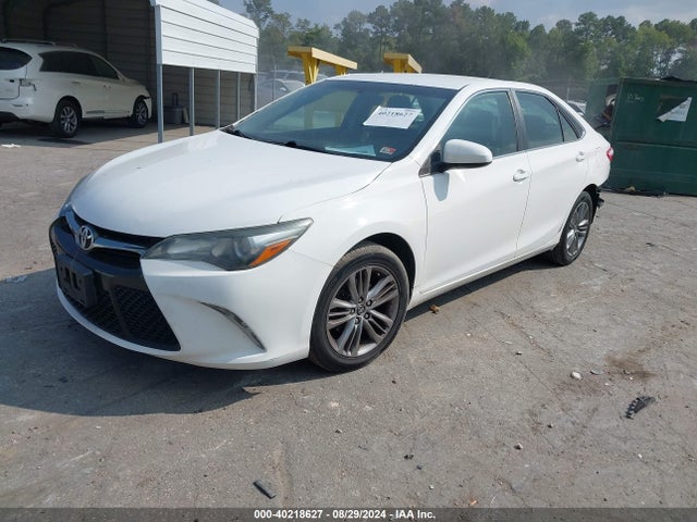 Toyota CAMRY SE 2015 4T1BF1FK5FU020117 Image 2