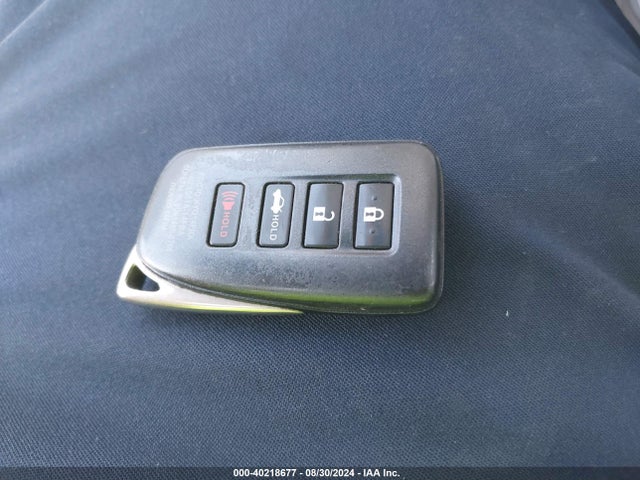 JTHBA1BL3GA000774 Lexus GS 200T