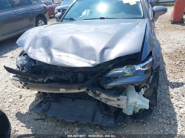 JTHBA1BL3GA000774 Lexus GS 200T
