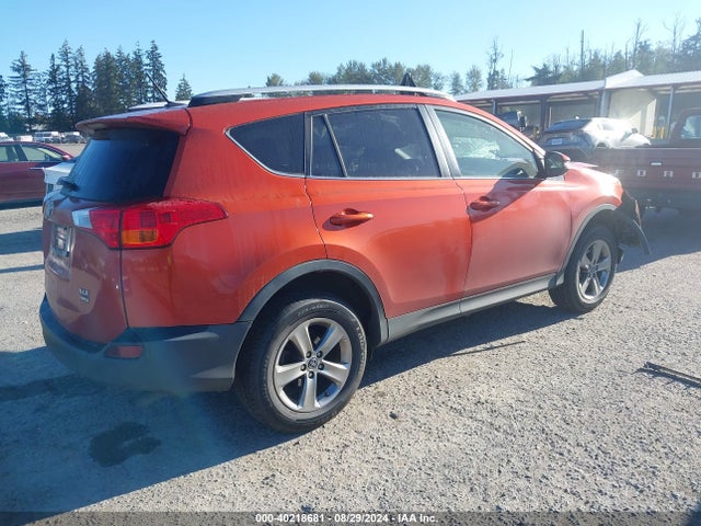 Toyota Rav4 Xle 2015 JTMRFREV1FD170173 Image 4