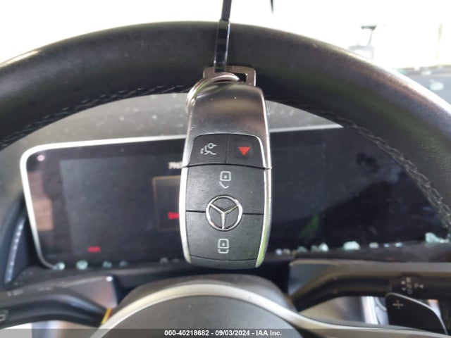 W1N4M4HB5LW022671 Mercedes-Benz Glb 250 4matic