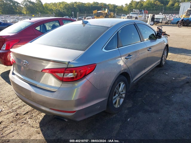 Hyundai SONATA SE 2016 5NPE24AF9GH343851 Image 4