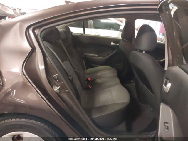 3KPFL4A70JE197216 KIA FORTE LX