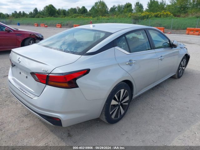 1N4BL4DV5NN407891 Nissan Altima Sv Fwd
