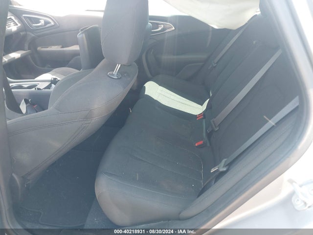 1C3CCCFB6HN508619 Chrysler 200 Touring