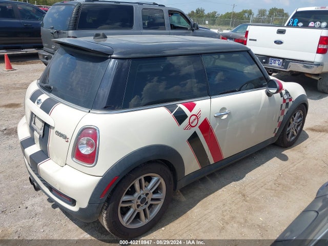 2012 MINI COOPER S WMWSV3C5XCTY28009 Photo 3