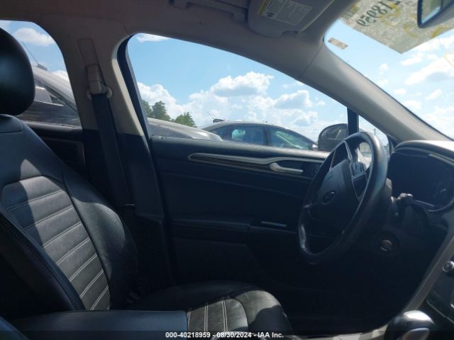 3FA6P0HD7ER373093 Ford FUSION SE
