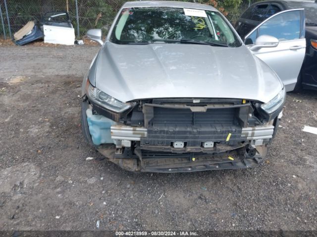 3FA6P0HD7ER373093 Ford FUSION SE