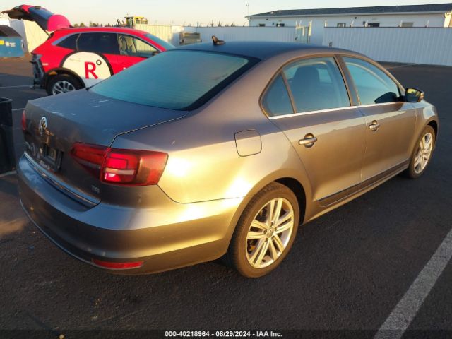 3VWL17AJ1HM405977 Volkswagen Jetta 1.8t Sel/1.8t Sel Premium