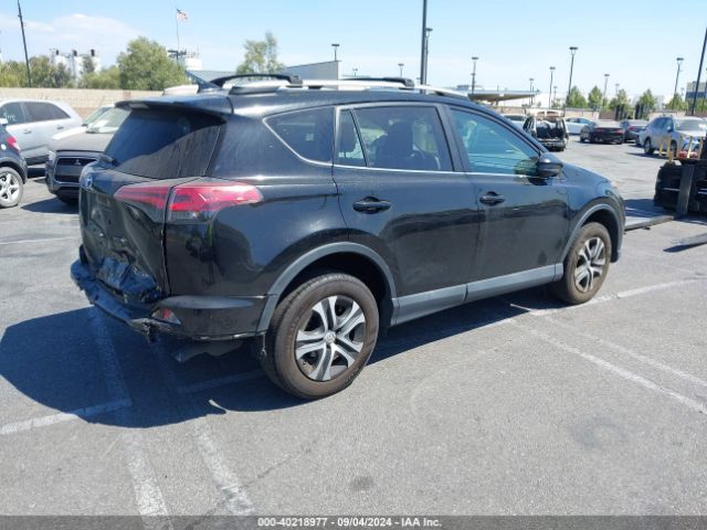 2T3ZFREV3HW322864 Toyota RAV4 LE