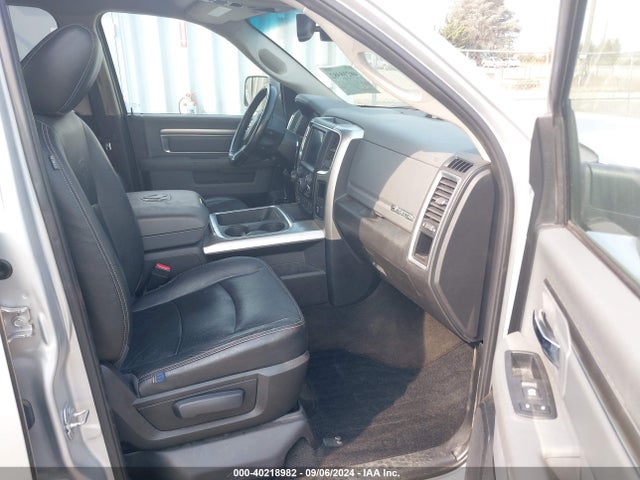 1C6RR7TTXHS637027 RAM 1500 Big Horn  4x4 6'4 Box
