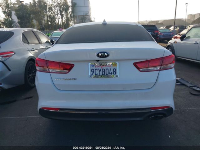 5XXGT4L38GG031945 KIA Optima Lx