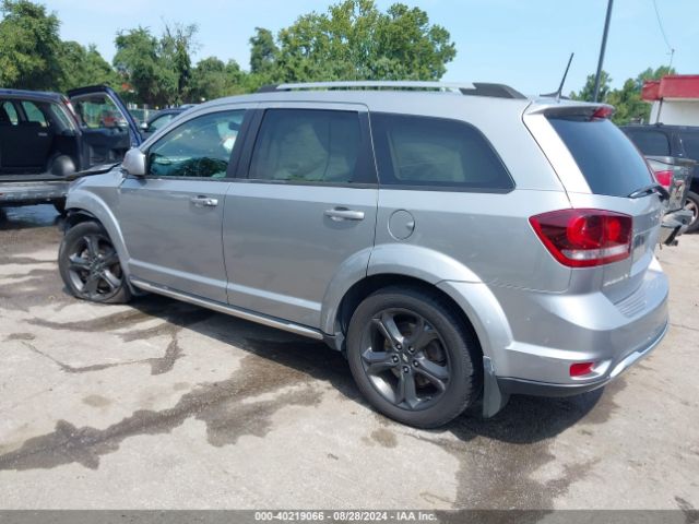 3C4PDCGB2KT859933 Dodge Journey Crossroad