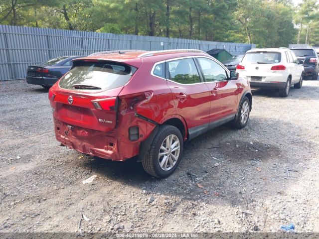 JN1BJ1CR1JW203373 Nissan Rogue Sport Sv