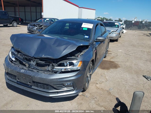 3VW4S7AJ6GM325915 Volkswagen Jetta 2.0t Gli Se