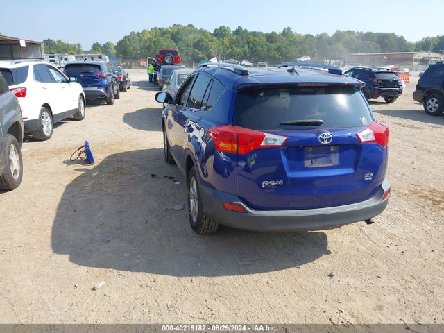 Toyota Rav4 Xle 2015 2T3RFREV9FW289902 Image 3