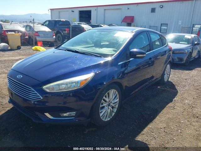 Ford Focus Titanium 2017 1FADP3N2XHL279739 Image 2