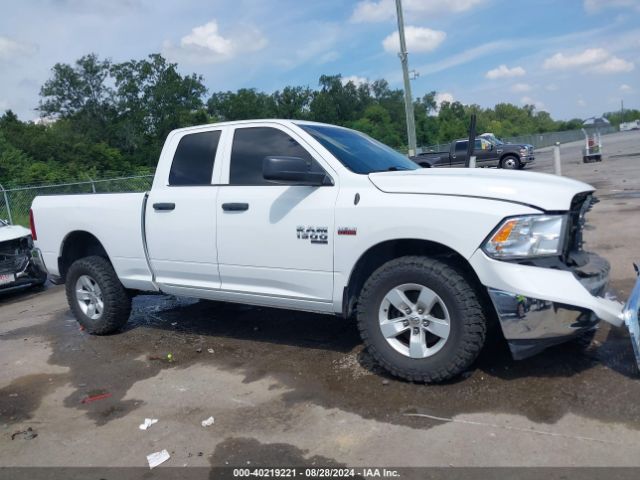 1C6RR7FT3KS720463 RAM 1500 Classic Tradesman Quad Cab 4x4 6'4 Box